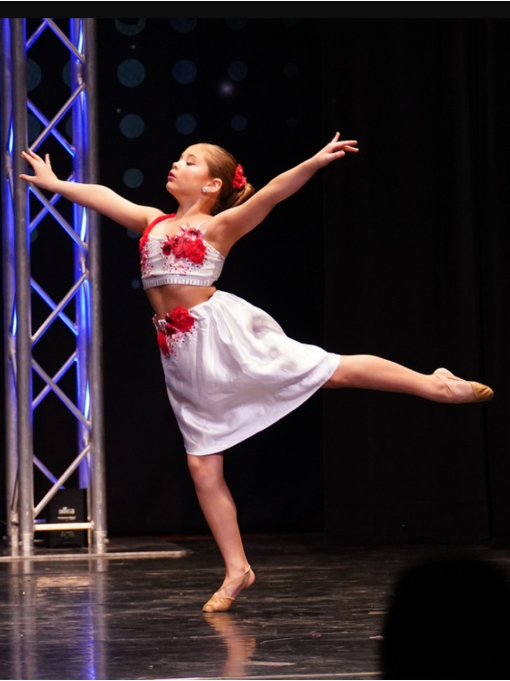 ❤️🤍 Elegant Custom Lyrical/Contemporary Competition Dance Costume 🤍❤️ - Picture 5 of 9